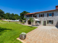 Außen, Villa Sany mit Pool im Herzen Istriens, Trošti, Kroatien Pazin